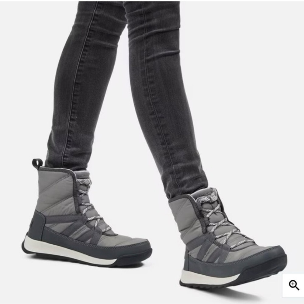 Sorel Whitney II mid-calf boots - size 7.5 - like new